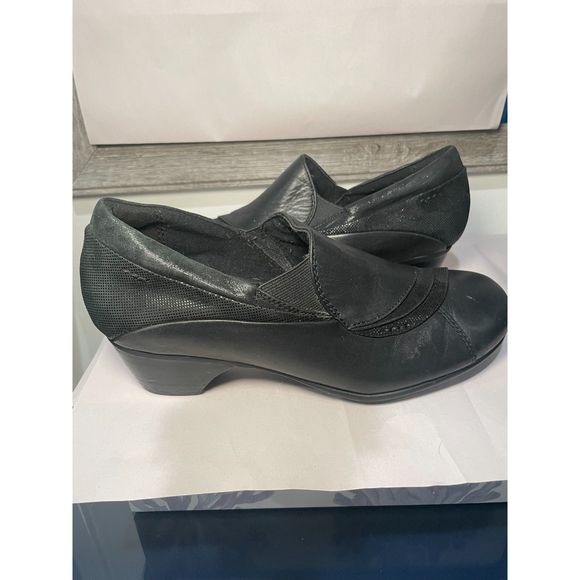 Aravon Women's Provence Asymmetrical Slipon‎ Pump Black Leather 7.5 US / 5UK - Picture 9 of 13